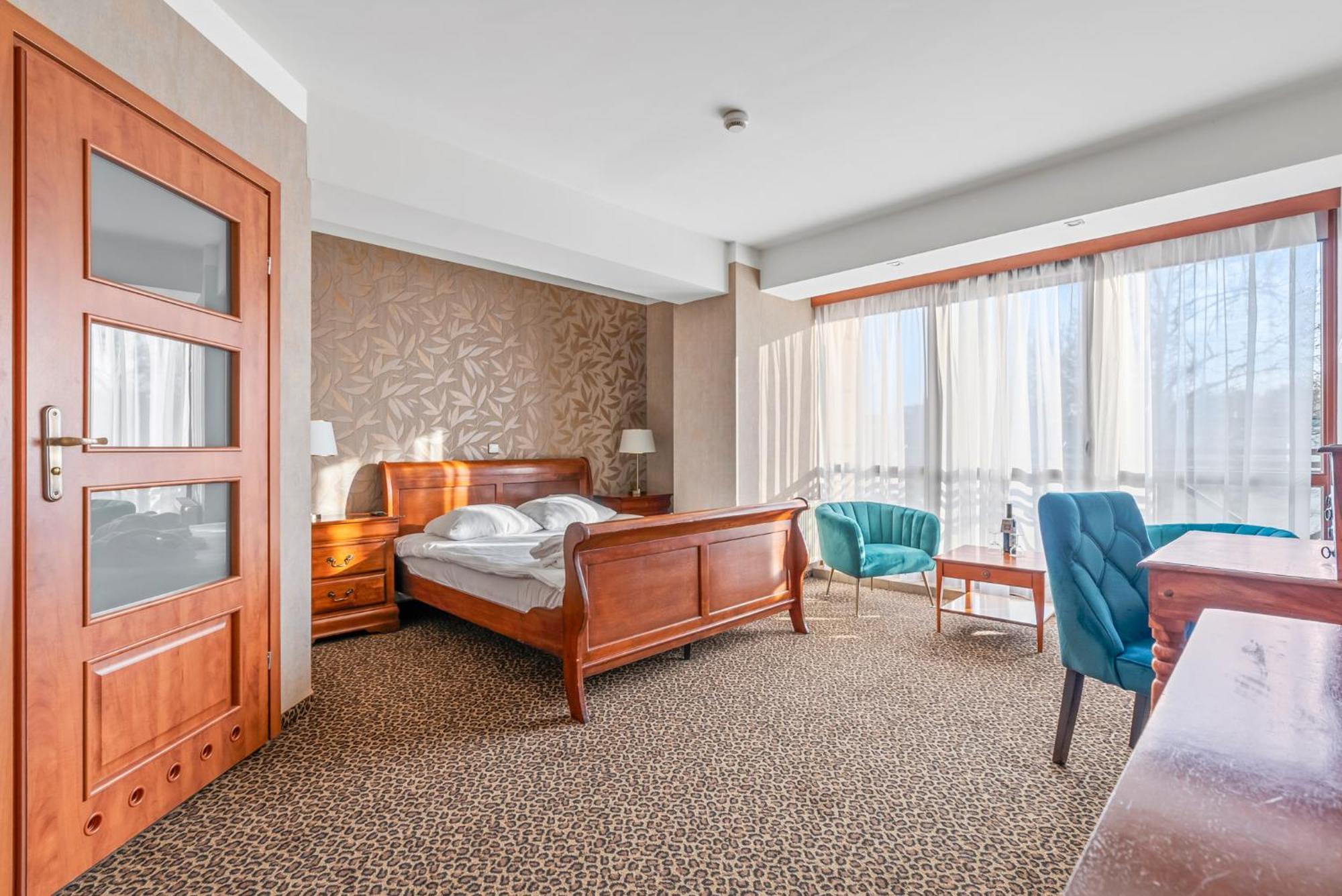 Hotel Diament Vacanza Katowice - Siemianowice Siemianowice Śląskie Extérieur photo
