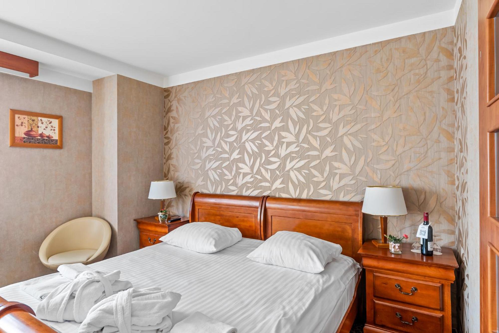 Hotel Diament Vacanza Katowice - Siemianowice Siemianowice Śląskie Extérieur photo