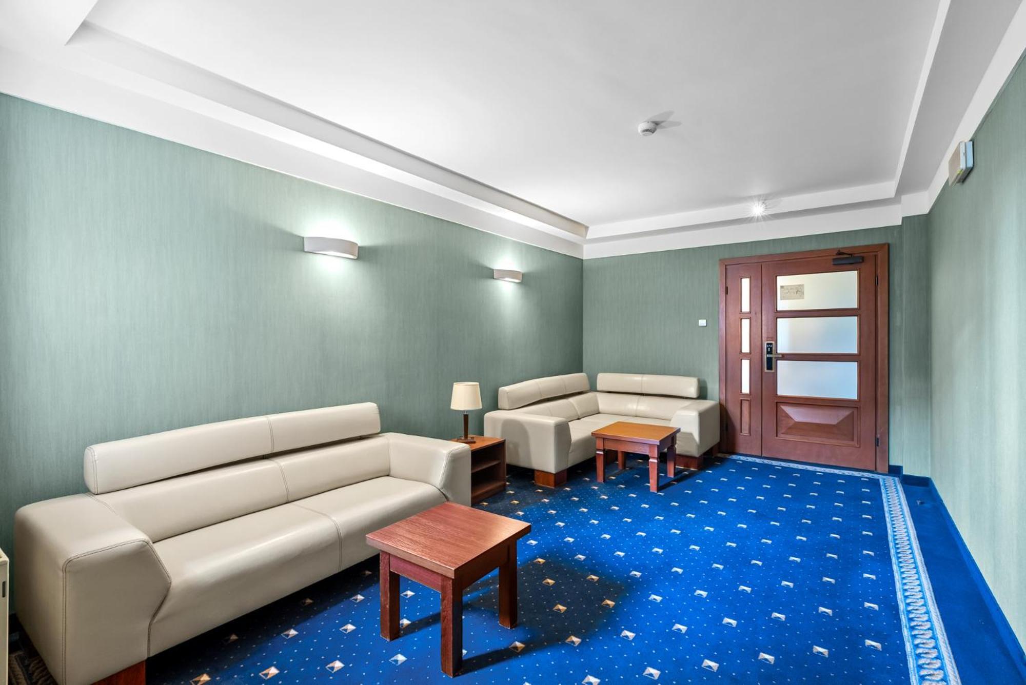 Hotel Diament Vacanza Katowice - Siemianowice Siemianowice Śląskie Extérieur photo